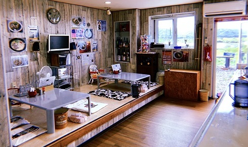 らーめんなごみの内観